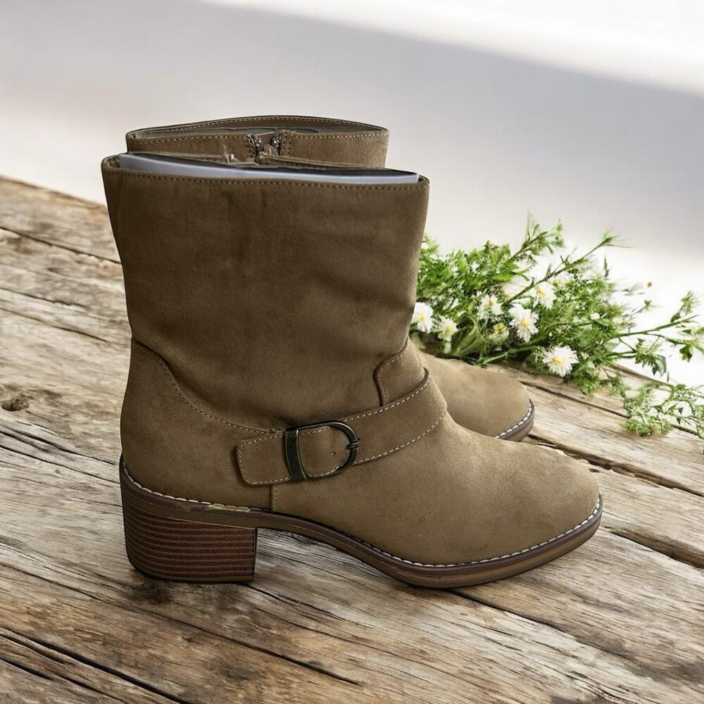 Kensie Noe Booties Sz 10 M Sand Round Toe Boot Stacked Block Heel Faux Suede New